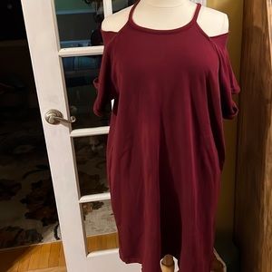 Torrid cold shoulder short sleeve dress 1 sweatshirt material sz 3x